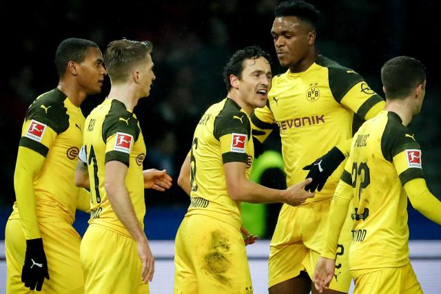 欧冠-萨内梅开二度 马内传射 拜仁5-0主场大捷